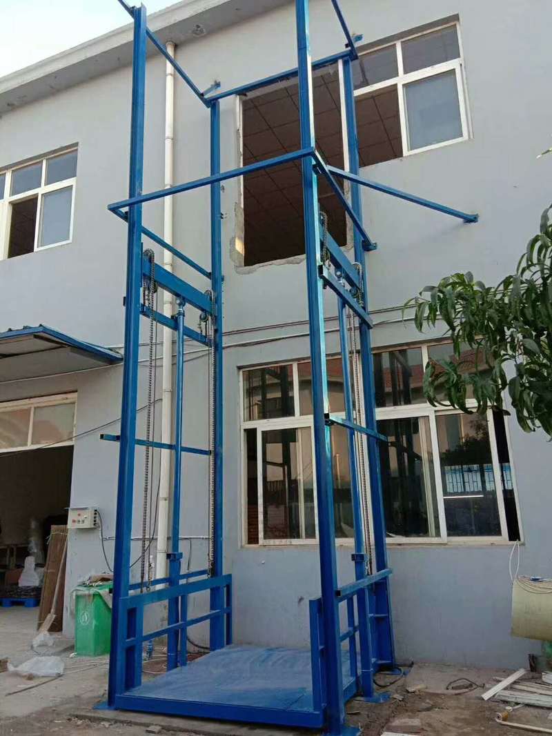 济宁简易小型货梯